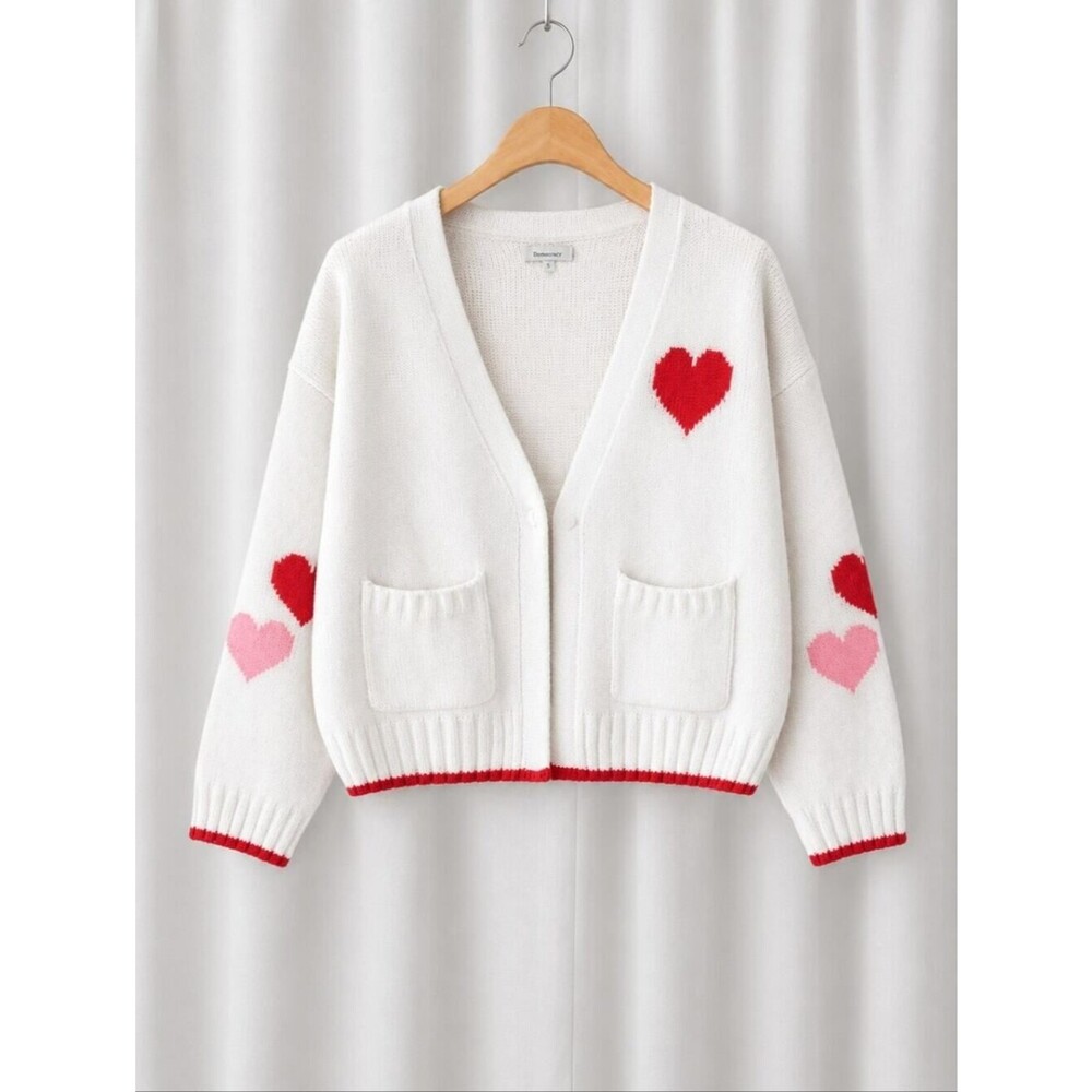 Francesca's White Soft Chunky Knit Red Pink Heart Print Open Front Sweater